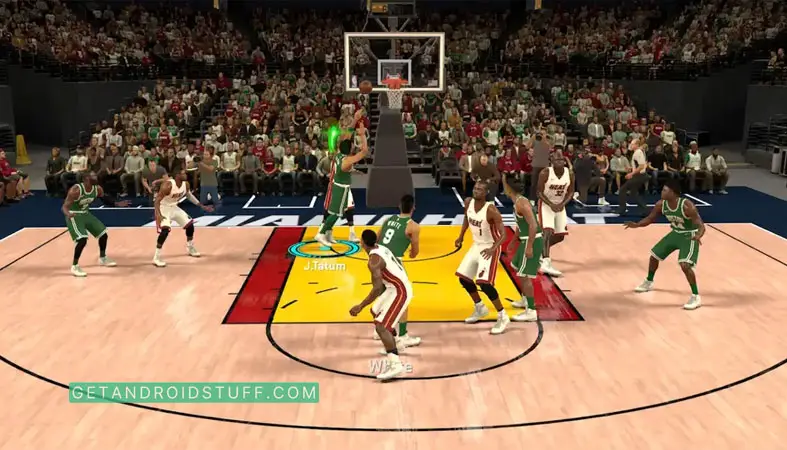 Screenshots of NBA 2K Mobile Basketball Game for iPhone