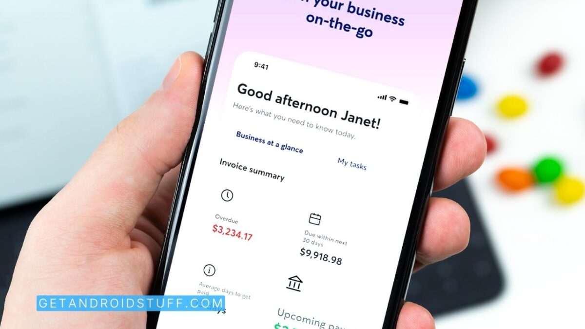 top 10 essential iPhone apps for small business